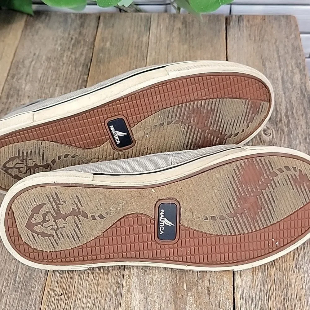 Nautica Galley Men's boat Shoes - Grey sneakers Size 8.5